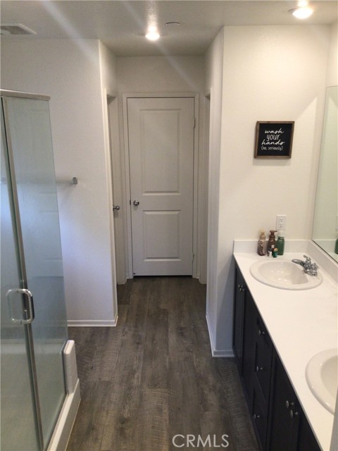 Detail Gallery Image 8 of 10 For 1353 Haven Pl, Hemet,  CA 92543 - 3 Beds | 2 Baths