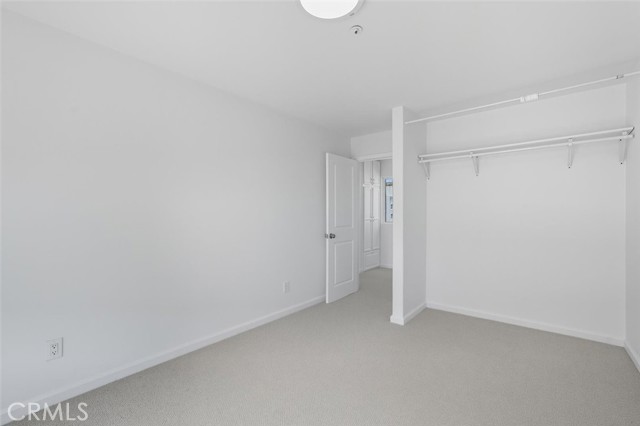 229 16th Place, Manhattan Beach CA: https://media.crmls.org/medias/e7b70d52-140d-431e-be26-5d46df01165e.jpg
