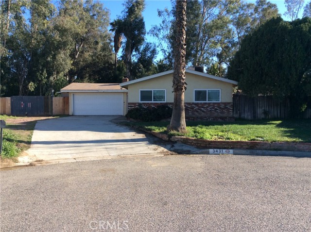 3431 Burl Dr, Riverside, CA 92501