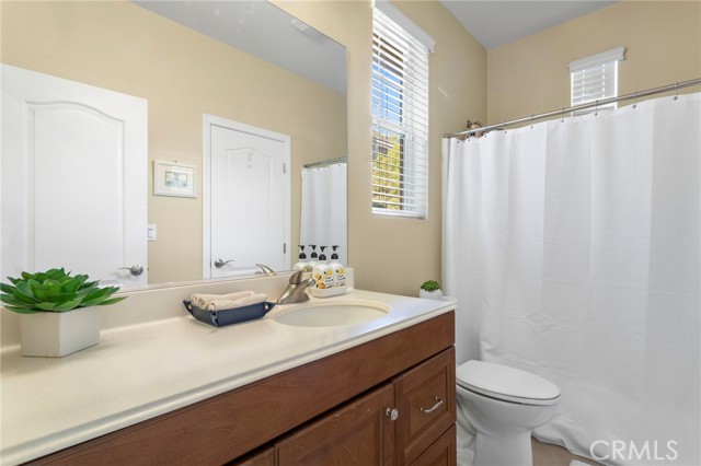 Detail Gallery Image 16 of 23 For 413 Glacier, Beaumont,  CA 92223 - 2 Beds | 2 Baths