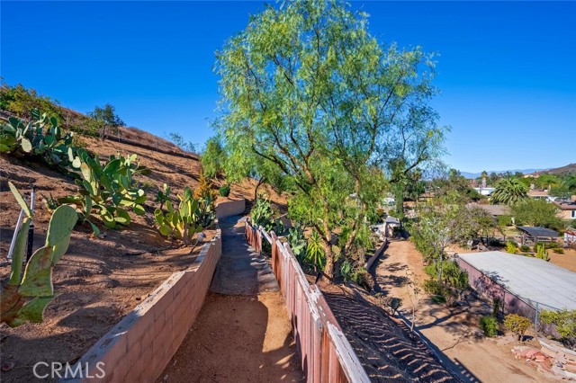 Detail Gallery Image 44 of 56 For 1050 1st St, Norco,  CA 92860 - 6 Beds | 5 Baths