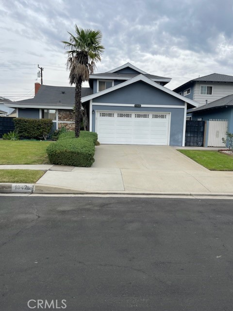 Detail Gallery Image 2 of 3 For 19426 Belshaw Ave, Carson,  CA 90746 - 4 Beds | 2 Baths