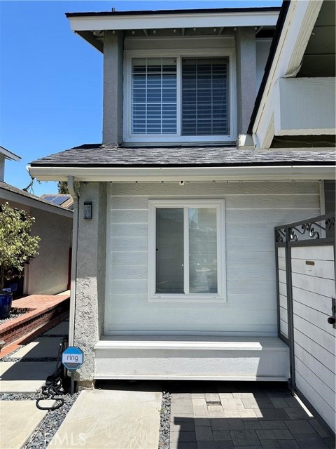 Detail Gallery Image 4 of 52 For 13 Blue Ridge, Irvine,  CA 92620 - 5 Beds | 3/1 Baths