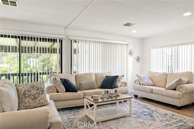 Detail Gallery Image 10 of 47 For 557 Silver Leaf Dr, Oroville,  CA 95966 - 2 Beds | 2 Baths