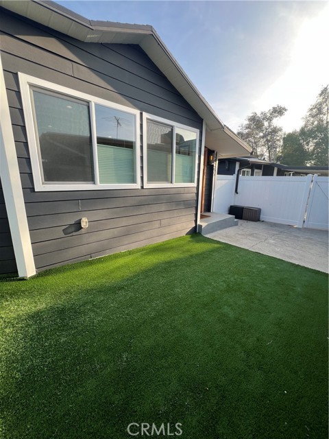 3439 Plata Street, Los Angeles CA: https://media.crmls.org/medias/e7b999f0-cffd-42a6-bc15-46387367e3cf.jpg