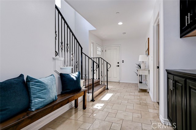 Detail Gallery Image 26 of 34 For 506 N Lucia Ave #B,  Redondo Beach,  CA 90277 - 4 Beds | 3 Baths