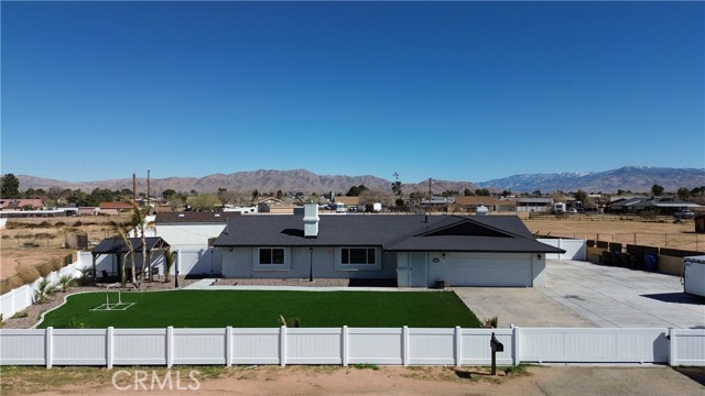 Detail Gallery Image 1 of 59 For 15245 Apache Rd, Apple Valley,  CA 92307 - 3 Beds | 2 Baths