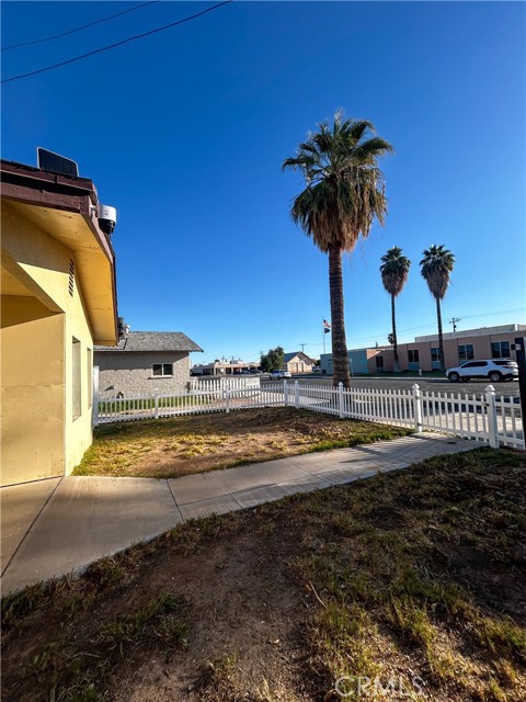 Detail Gallery Image 10 of 10 For 155 N 1st, Blythe,  CA 92222 - – Beds | – Baths