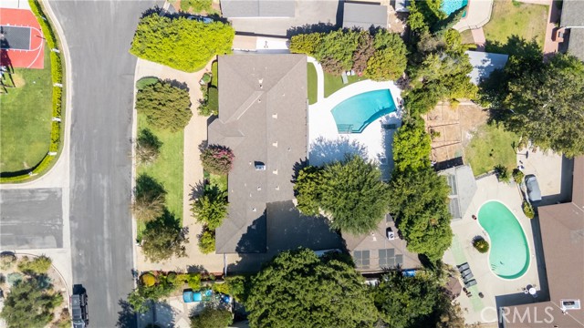 Detail Gallery Image 6 of 46 For 19308 Lemarsh St, Northridge,  CA 91324 - 4 Beds | 3 Baths