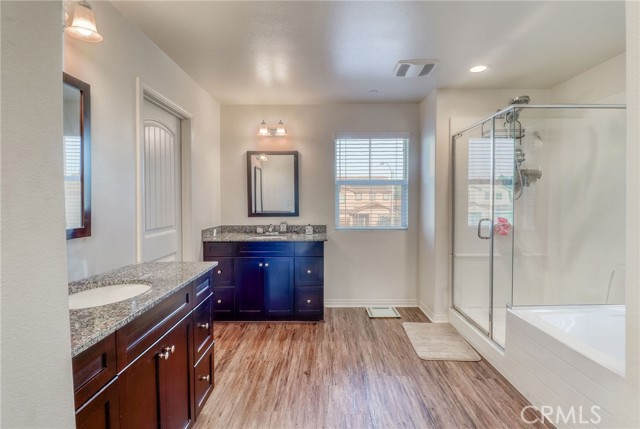 12805 Wainwright, Moreno Valley CA: https://media.crmls.org/medias/e7bde0e9-0015-4d58-94ae-c8697e63288a.jpg