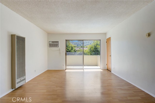 Detail Gallery Image 10 of 32 For 241 S Avenue 57 #212,  Los Angeles,  CA 90042 - 2 Beds | 2 Baths