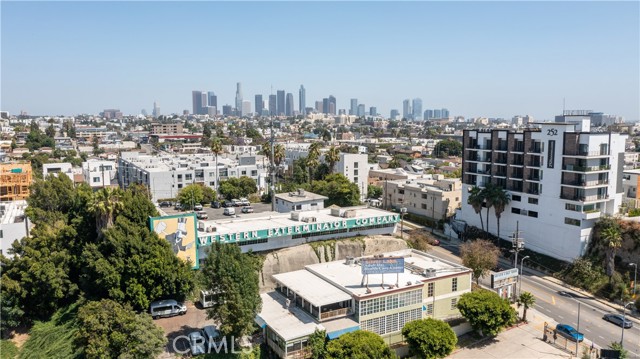 142 Vendome Street, Los Angeles, California 90026, 4 Bedrooms Bedrooms, ,2 BathroomsBathrooms,Single Family Residence,For Sale,Vendome,SR24139655