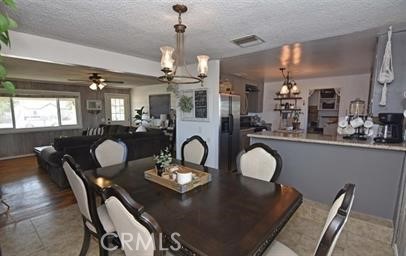 21825 Thunderbird Road, Apple Valley CA: https://media.crmls.org/medias/e7bee83d-456f-4b53-9a9a-8045fc53db48.jpg