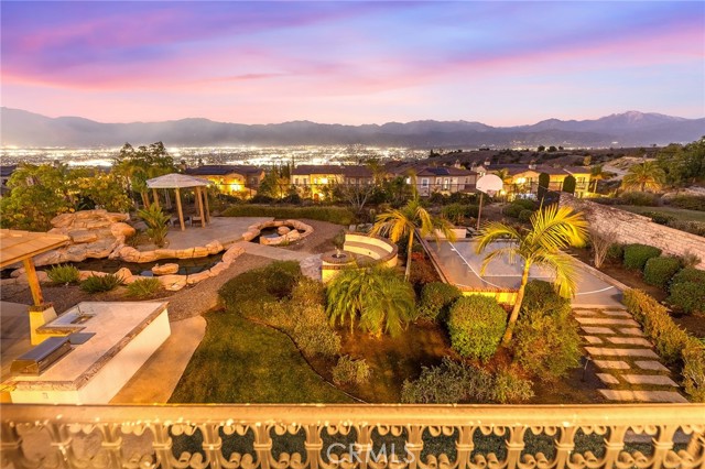 Detail Gallery Image 2 of 45 For 19599 Highland Terrace, Walnut,  CA 91789 - 6 Beds | 6 Baths