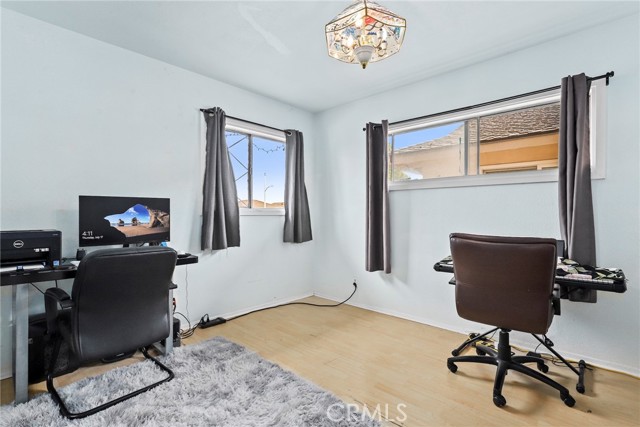 Detail Gallery Image 19 of 25 For 15503 Benfield Ave, Norwalk,  CA 90650 - 4 Beds | 2 Baths