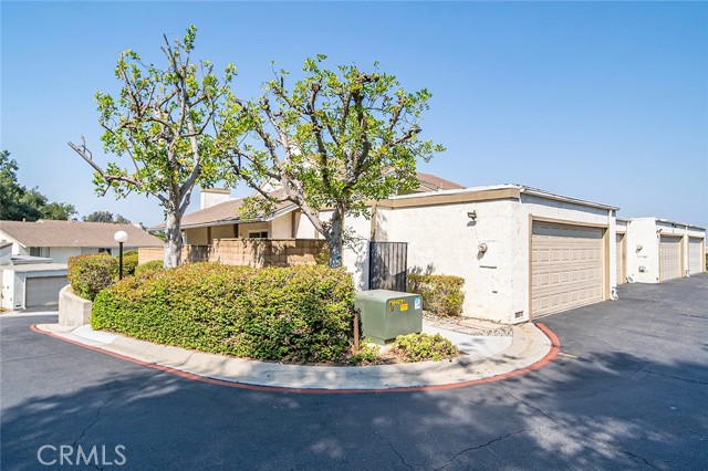 19956 Esquiline Avenue, Walnut CA: https://media.crmls.org/medias/e7c07732-b6ce-44ba-98c8-f519c1eaefca.jpg