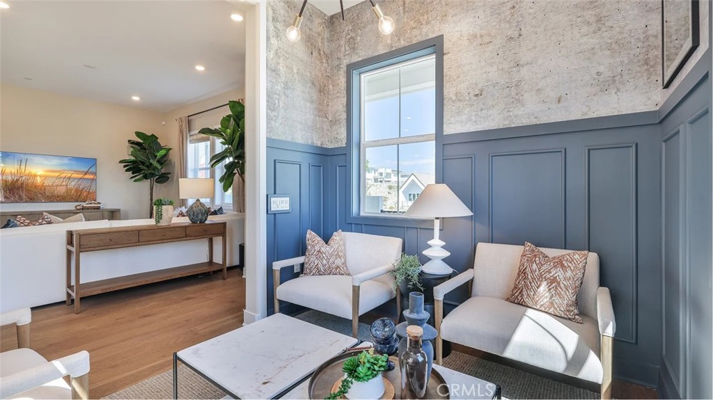 MLS #OC25254489 image #8