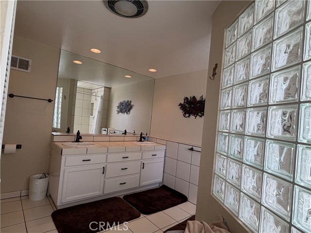 27647 Matterhorn Drive, Lake Arrowhead, CA 92352