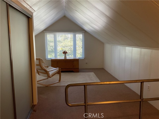 Detail Gallery Image 12 of 14 For 44 Glacier Point, Mt Baldy,  CA 91759 - 3 Beds | 1 Baths