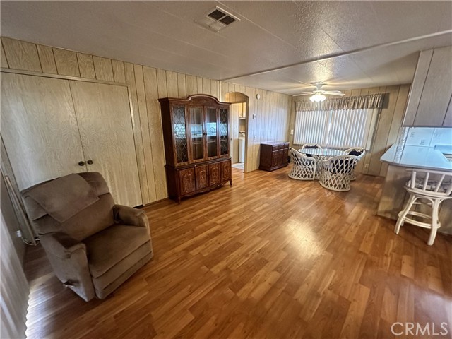 Detail Gallery Image 23 of 44 For 13393 Mariposa Rd #114,  Victorville,  CA 92395 - 2 Beds | 2 Baths