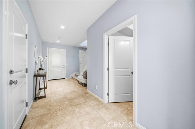 Detail Gallery Image 12 of 41 For 125 Island Coral, Irvine,  CA 92620 - 3 Beds | 2/1 Baths