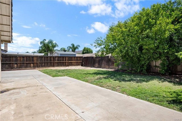 29844 Avenida De Cortez, Menifee CA: https://media.crmls.org/medias/e7c2fdf9-6458-4c43-8c32-40c62b5d02c9.jpg