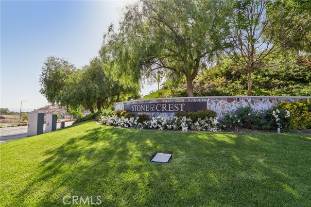 Detail Gallery Image 41 of 46 For 14218 Yellowstone Ln, Canyon Country,  CA 91387 - 6 Beds | 4 Baths