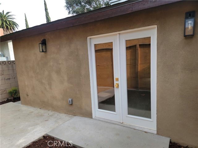 Detail Gallery Image 8 of 12 For 18723 Bassett St, Reseda,  CA 91335 - 1 Beds | 1 Baths