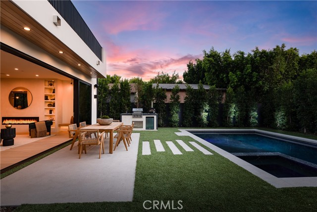 4455 Katherine Avenue, Sherman Oaks CA: https://media.crmls.org/medias/e7c5cc4d-9c04-429d-8eec-991aae9d7c6e.jpg