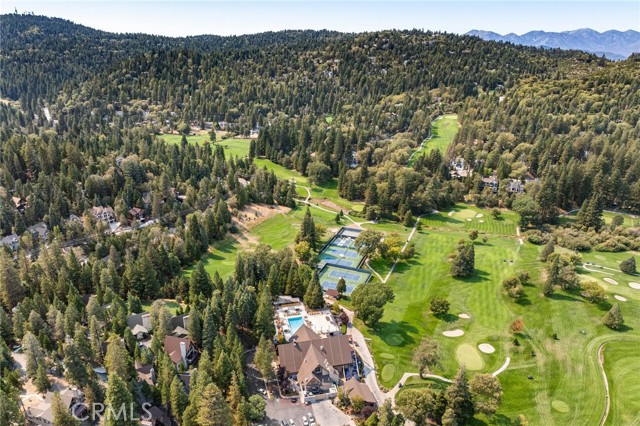 Detail Gallery Image 31 of 65 For 175 Golf Course Rd, Lake Arrowhead,  CA 92317 - 5 Beds | 3 Baths