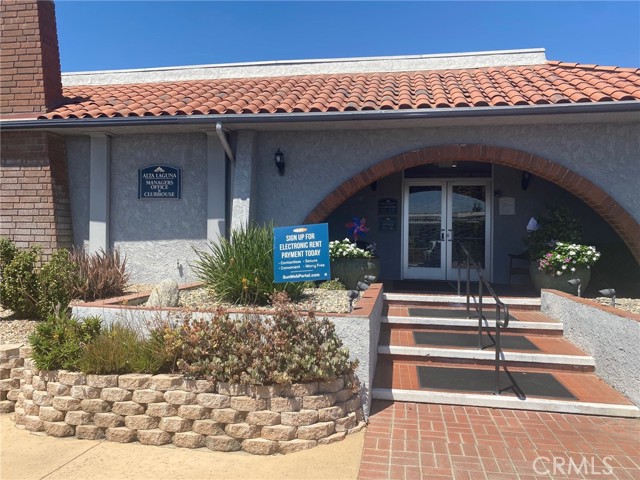 10210 Baseline, Alta Loma CA: https://media.crmls.org/medias/e7c60478-dd37-4b15-a902-d0c5176ee820.jpg