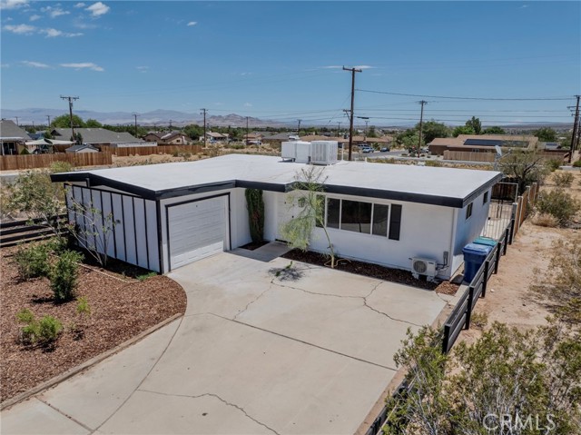 Detail Gallery Image 1 of 1 For 1504 S Yorktown St, Ridgecrest,  CA 93555 - 2 Beds | 1 Baths