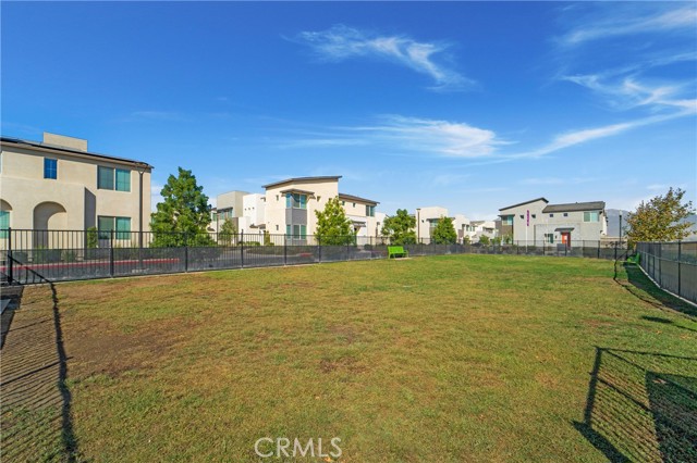 Detail Gallery Image 34 of 38 For 3640 S Allston Paseo #3,  Ontario,  CA 91761 - 1 Beds | 1/1 Baths