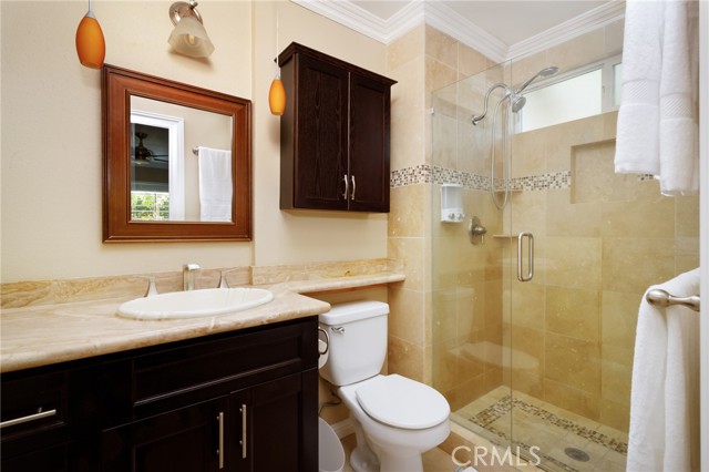 20812 Lancelot Lane, Huntington Beach CA: https://media.crmls.org/medias/e7c799b7-8597-4740-8640-5240922fd520.jpg