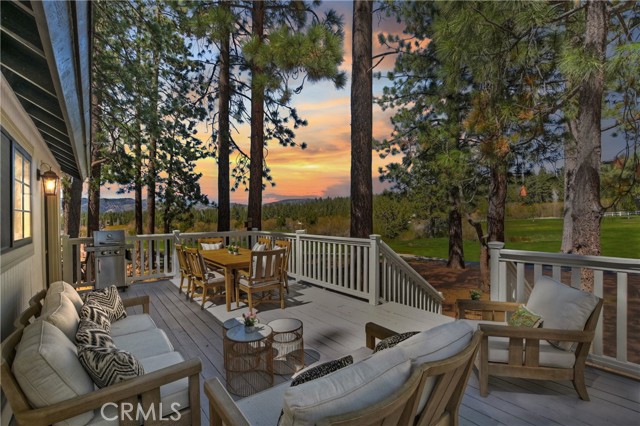 Detail Gallery Image 2 of 50 For 1053 Club View Dr, Big Bear Lake,  CA 92315 - 2 Beds | 2 Baths