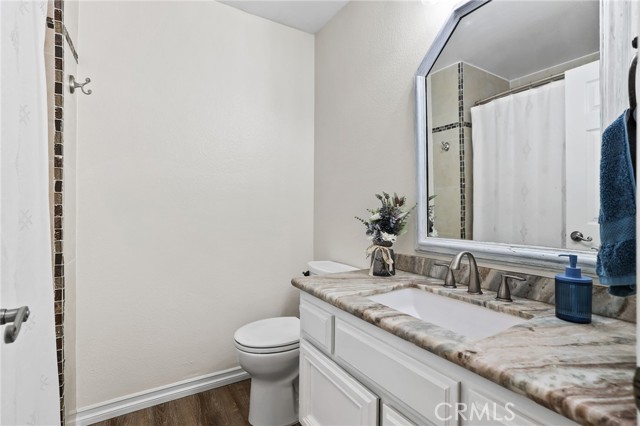 780 Gregory Lane, Oceanside CA: https://media.crmls.org/medias/e7c8bb1a-b02c-44ce-bc39-233ba9d5ca8a.jpg
