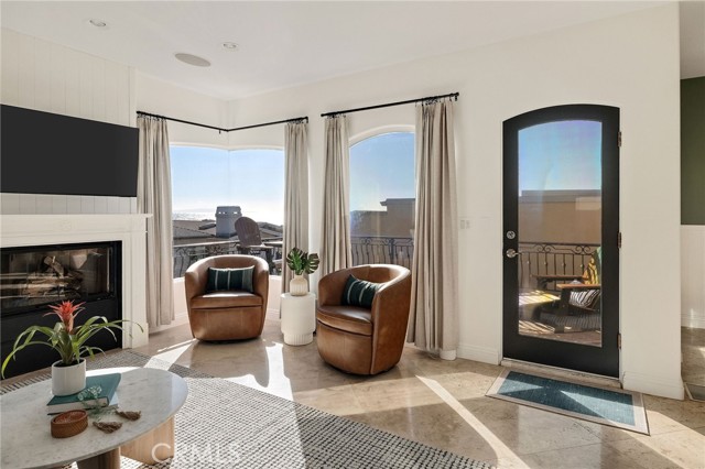 Detail Gallery Image 11 of 66 For 229 23rd, Manhattan Beach,  CA 90266 - 3 Beds | 4 Baths