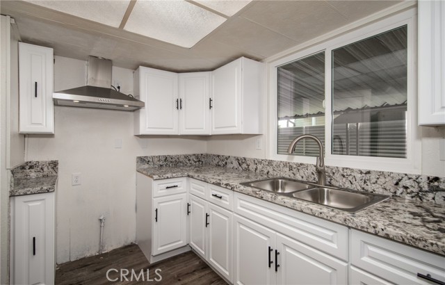 Detail Gallery Image 8 of 24 For 1025 Riverside Ave #56,  Rialto,  CA 92376 - 4 Beds | 2 Baths