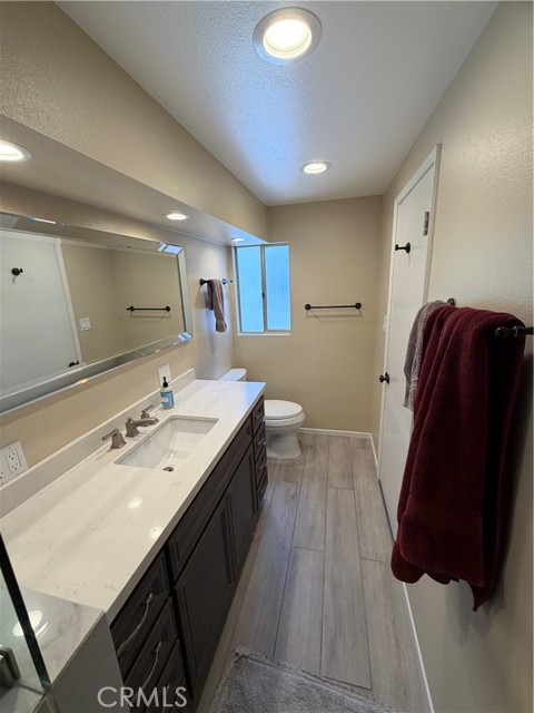 27647 Matterhorn Drive, Lake Arrowhead, CA 92352
