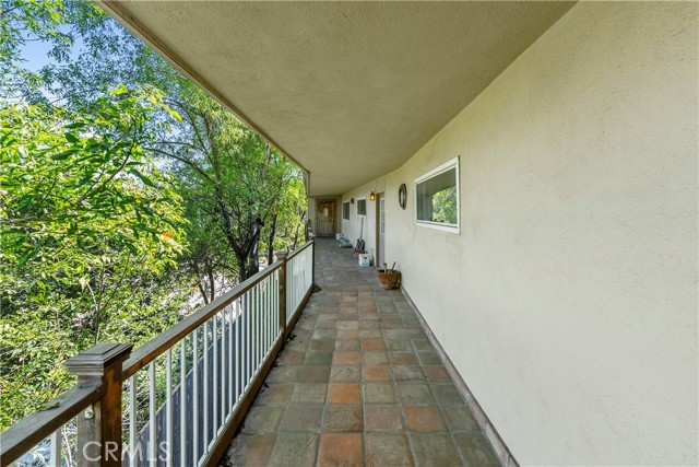 Detail Gallery Image 27 of 28 For 3155 Coldwater Canyon Ave, Studio City,  CA 91604 - 2 Beds | 2 Baths