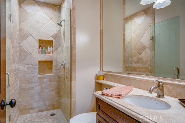 1724 Esplanade, Redondo Beach, California 90277, 3 Bedrooms Bedrooms, ,1 BathroomBathrooms,Residential,Sold,Esplanade,SB21185823