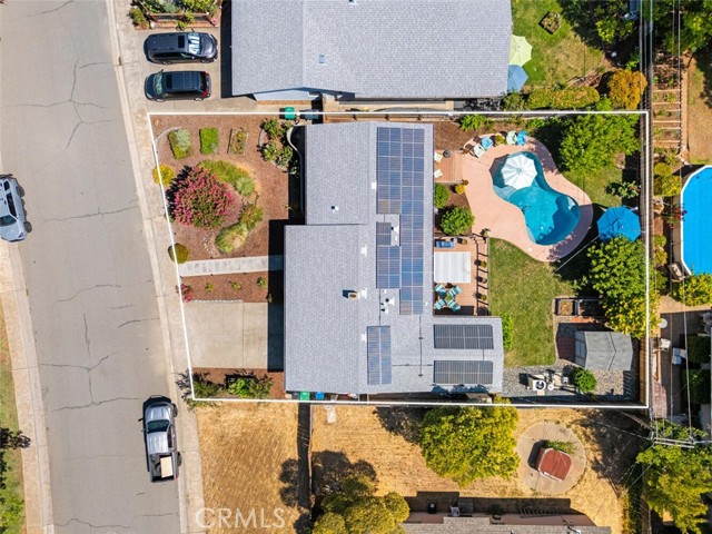 571 Redwood Way, Chico CA: https://media.crmls.org/medias/e7ccf8a8-0f52-4e56-82ea-d4f386dced80.jpg