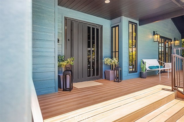 Detail Gallery Image 7 of 75 For 3756 Goodland, Studio City,  CA 91604 - 4 Beds | 4 Baths