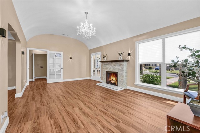 Detail Gallery Image 7 of 54 For 423 S Poinsettia Ave, Compton,  CA 90221 - 4 Beds | 3 Baths