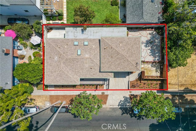 5010 Elmwood Avenue, Los Angeles CA: https://media.crmls.org/medias/e7ceca25-9f16-4e80-919e-7d5a7809b319.jpg