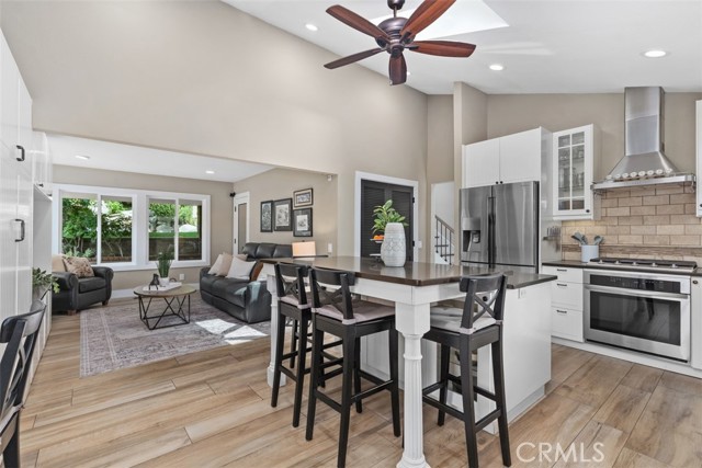 Detail Gallery Image 5 of 44 For 31881 via Oso, Coto de Caza,  CA 92679 - 4 Beds | 3/1 Baths