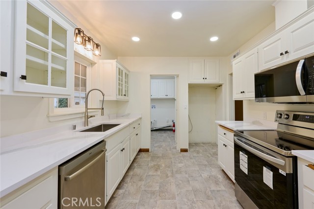 Detail Gallery Image 29 of 67 For 591 E Lassen, Chico,  CA 95973 - 4 Beds | 3 Baths