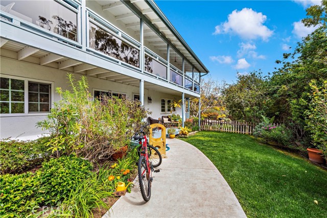 Detail Gallery Image 4 of 34 For 303 Cazador Ln #B,  San Clemente,  CA 92672 - 2 Beds | 2 Baths