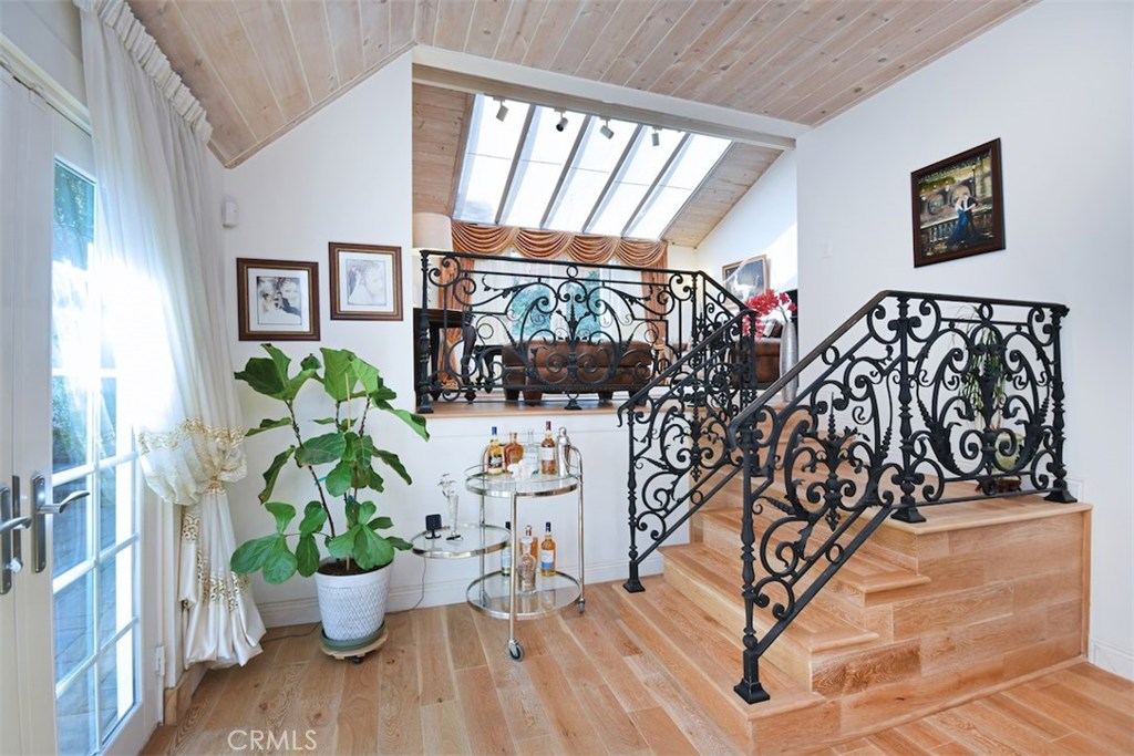 MLS #SR25279104 image #6