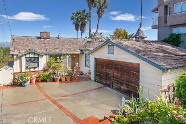Image 2 for 22277 Cass Ave, Woodland Hills, CA 91364